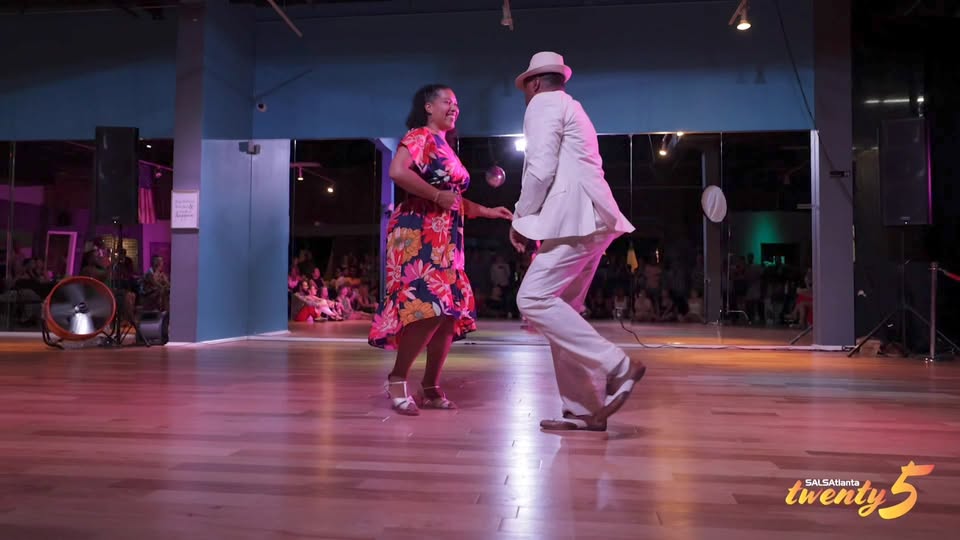 Adrian Valdivia and Naomi Washington-Roque performing Un Tambor en el Alma at SALSAtlanta’s 25th anniversary